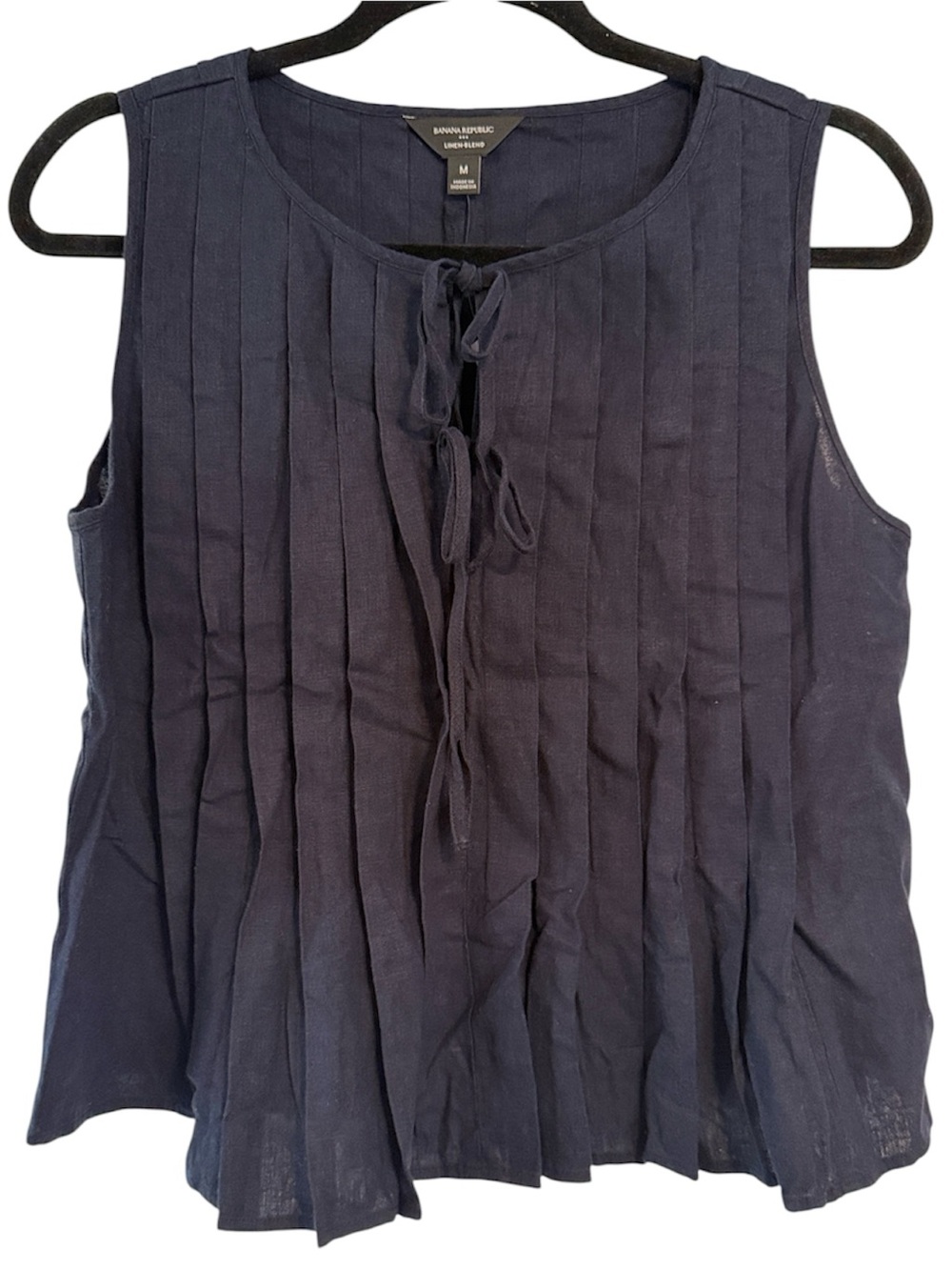 Banana Republic Navy Blue Linen Blend Pleated Top NWT